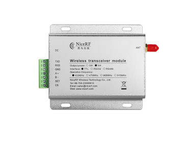 Qual &eacute; a diferen&ccedil;a entre uma esta&ccedil;&atilde;o de r&aacute;dio digital de transmiss&atilde;o transparente e uma esta&ccedil;&atilde;o de r&aacute;dio digital de transmiss&atilde;o n&atilde;o transparente